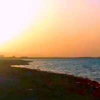 Large plage de sable